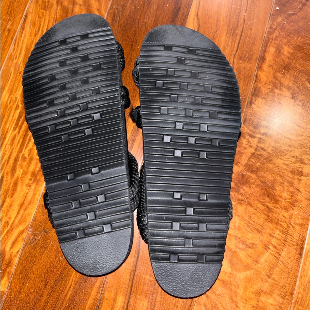 ROAM Black Rope Strappy Slide Sandals - Picture 5 of 5